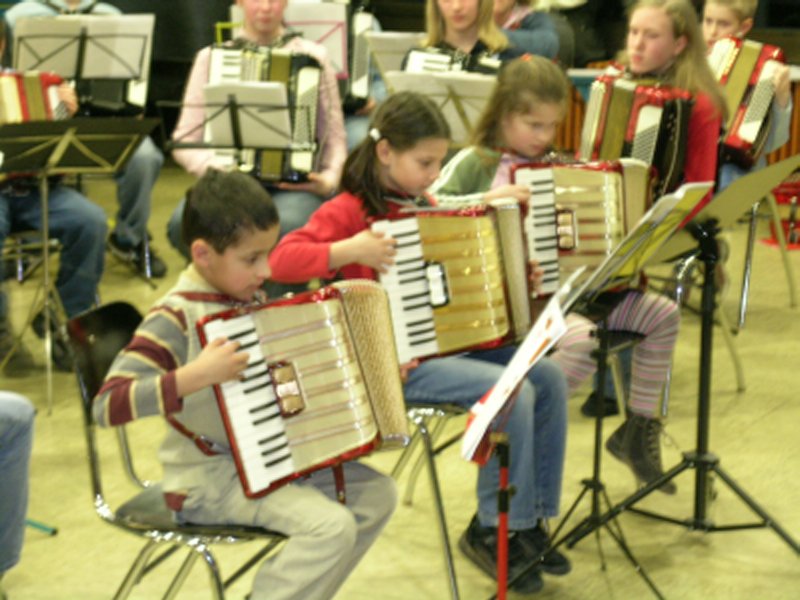 Abschlußkonzert Akkordeon-AG Großbottwar 2006