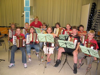 Die Musiker des neuen Orchesters